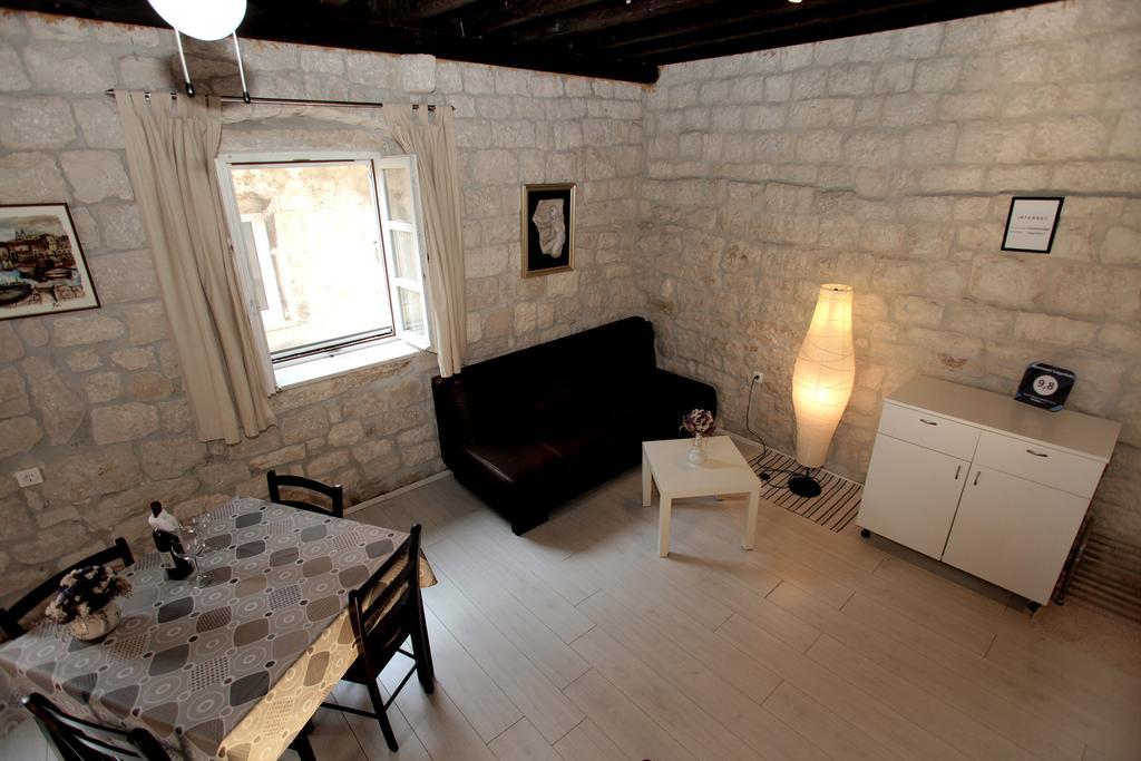 Apartment Tragurium Трогир Екстериор снимка